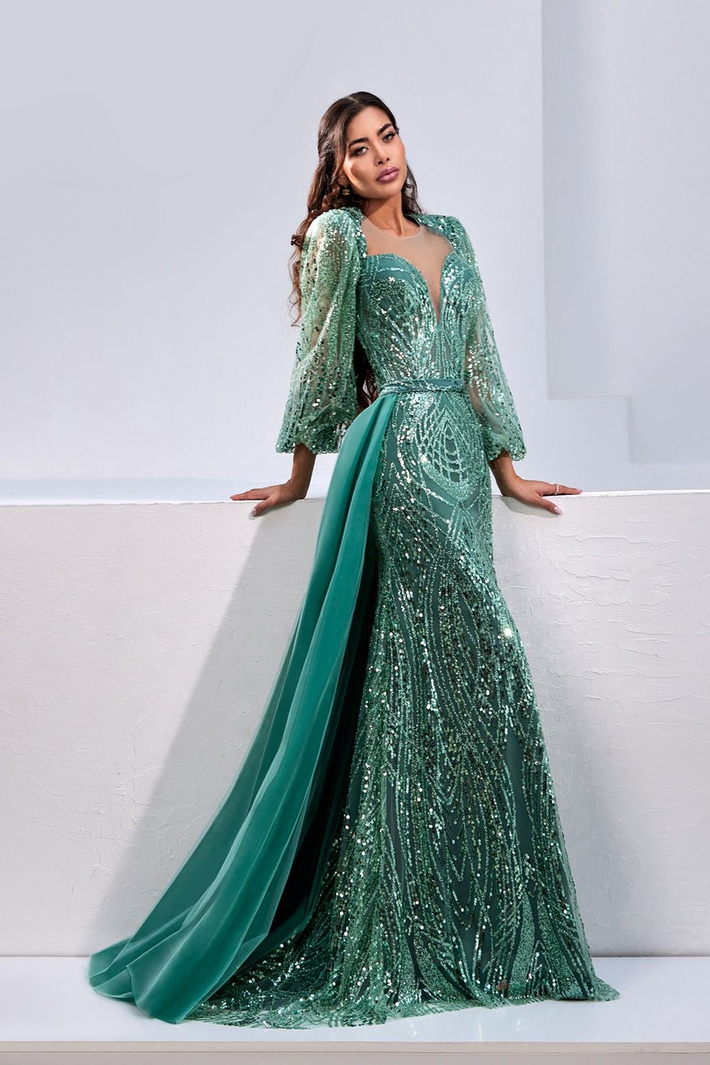 Vestido turquesa sirena con sobrefalda talla 50/18