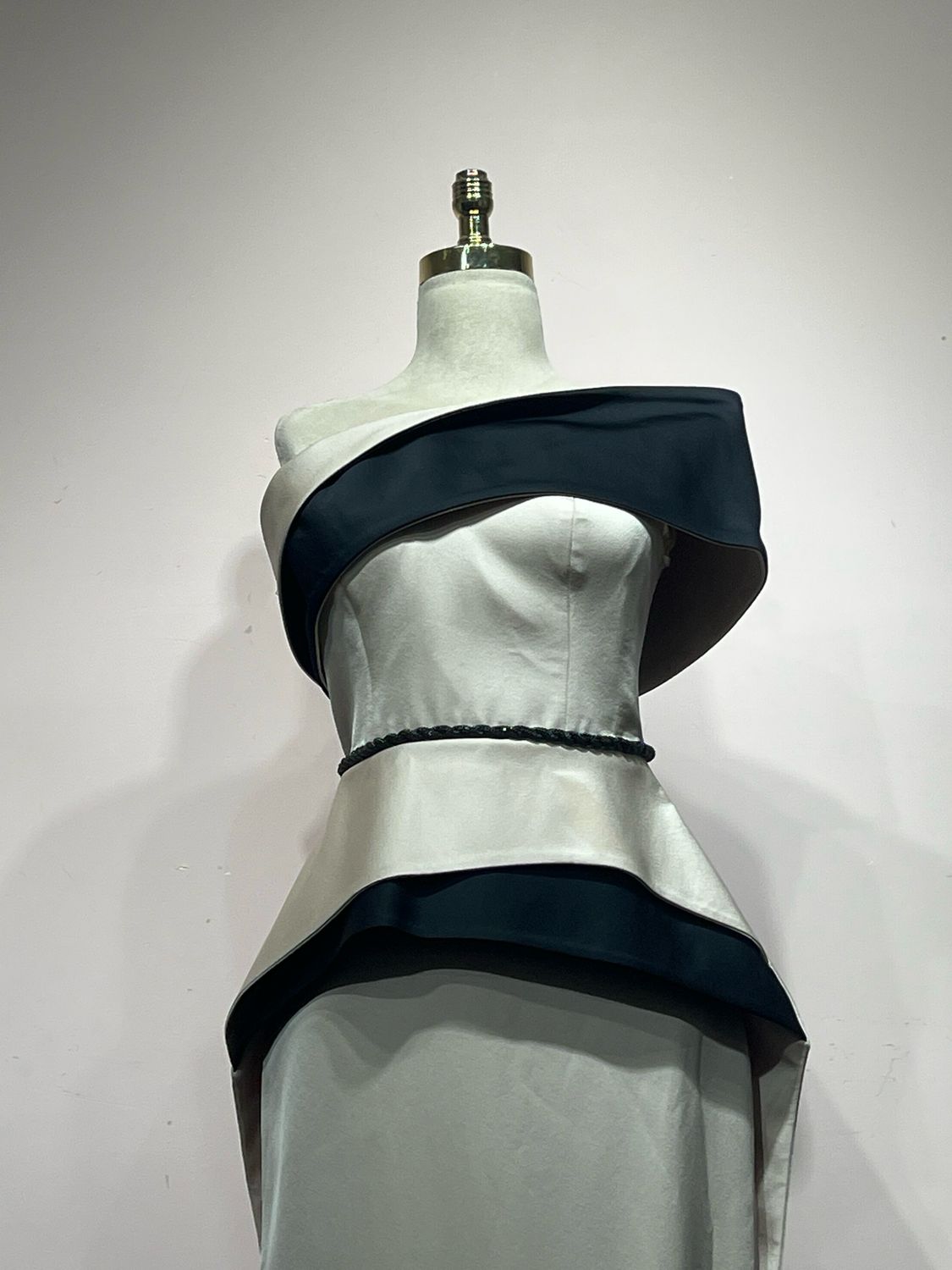 Vestido Largo Color Beige/black Talla 42 Vestido Largo Color Beige/black Talla 42