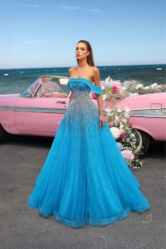 VESTIDO LARGO COLOR AZUL TALLA 14/M