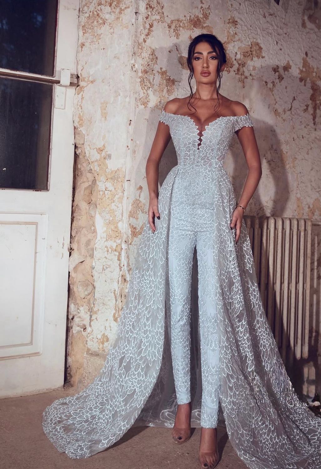 Vestido Jumpsuit Largo con Sobre  Falda color celeste  talla 14