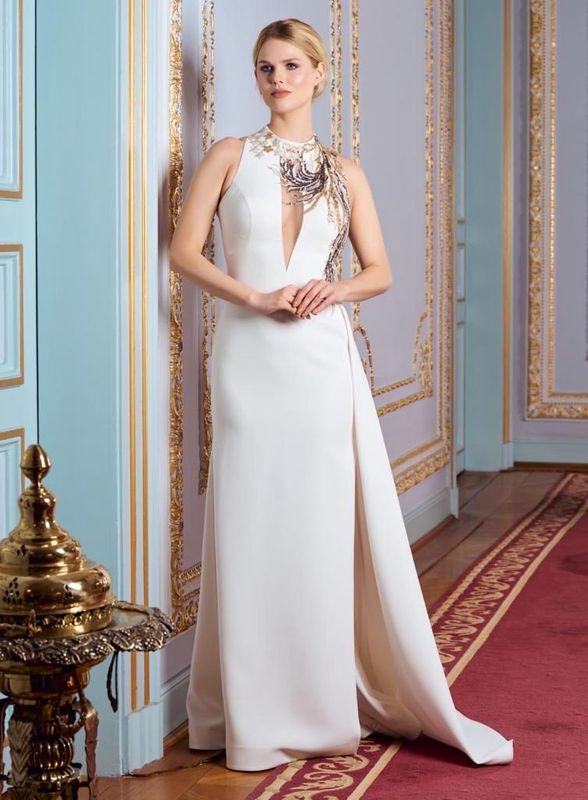 VESTIDO LARGO	COLOR	BLANCO	WHITE	DE	TALLA:	44	EU	/	12	US