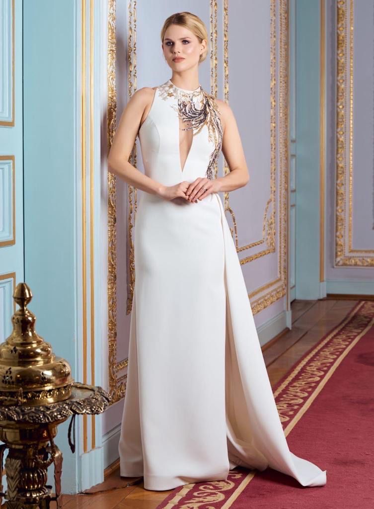 VESTIDO LARGO	COLOR	BLANCO	WHITE	DE	TALLA:	44	EU	/	12	US