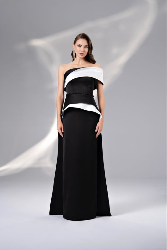 FORMAL GOWN