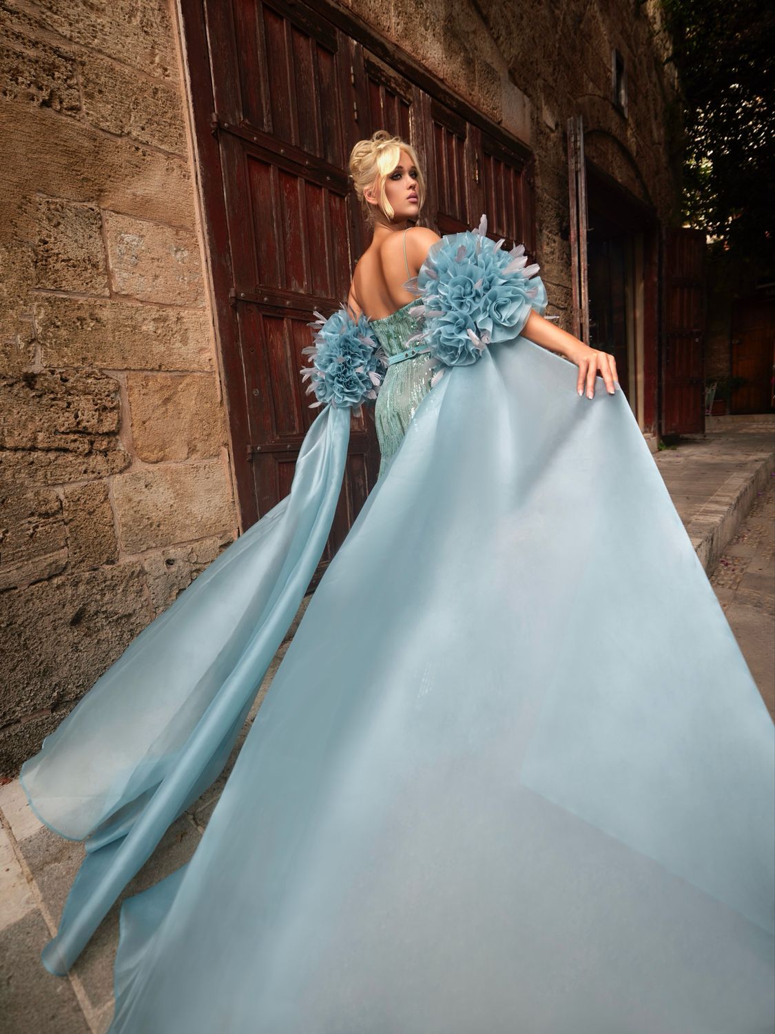 SEQUINED BLOOM ELEGANCE