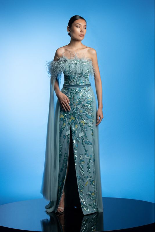 Long dress in	Turquoise,	size 	44