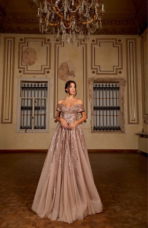 Long dress in	Rose Gold,	size 	44