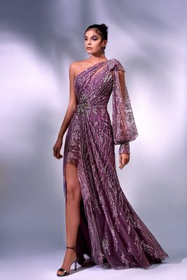 Long dress in	Purple,	size 	42