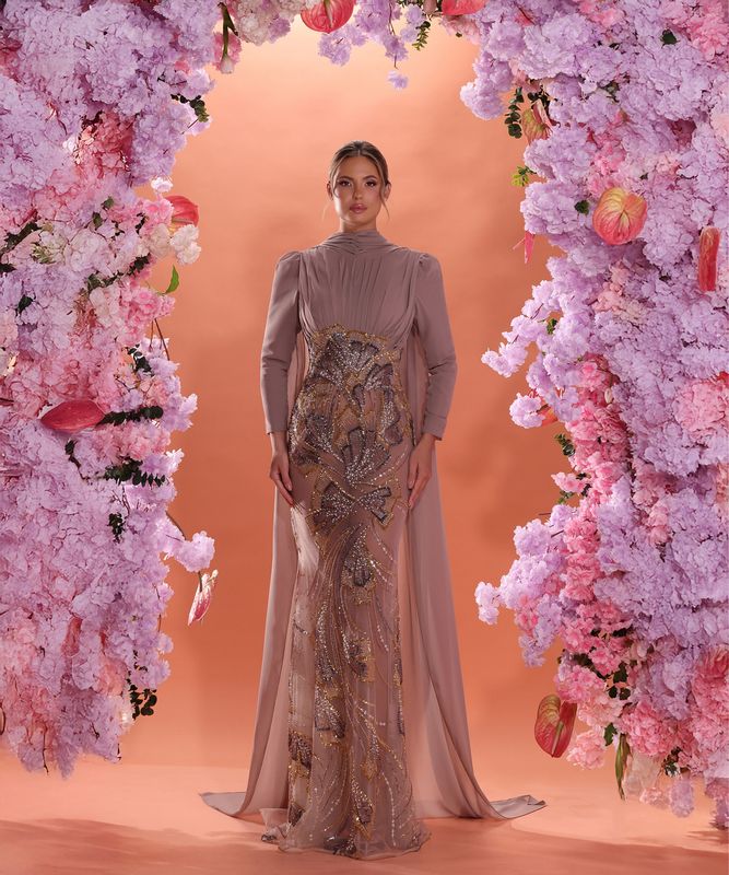 HIGH NECK TAUPER BRONZE