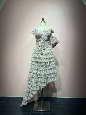 Vestido corto color rosa palo de talla 42