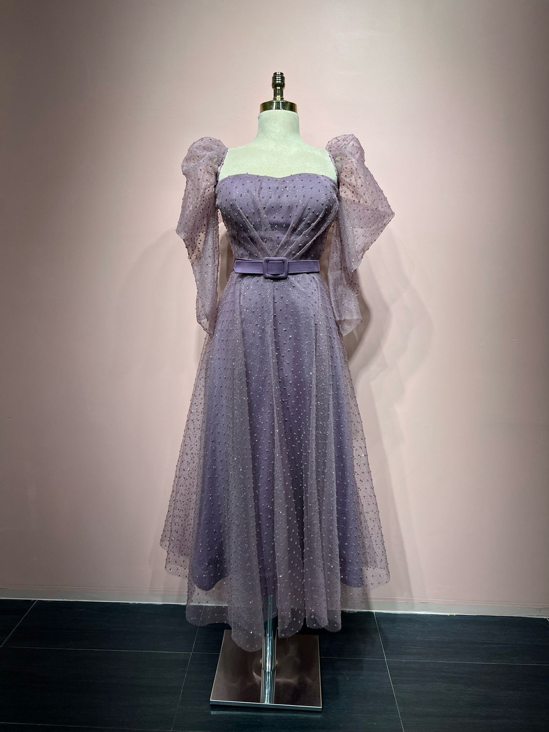 Vestido corto colo lila en 2  tallas