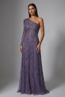 ONE SHOULDER