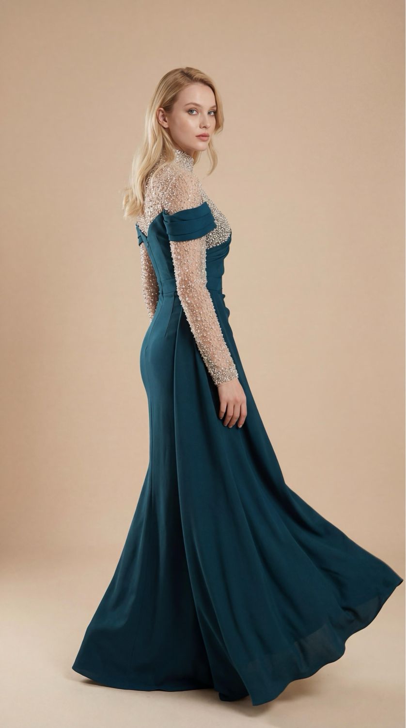 Long	turquoise green	dress,	size	44