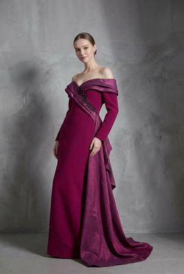 BURGUNDY MOMENT