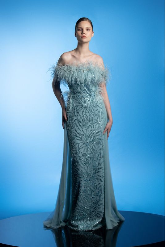 FEATHERED AQUA