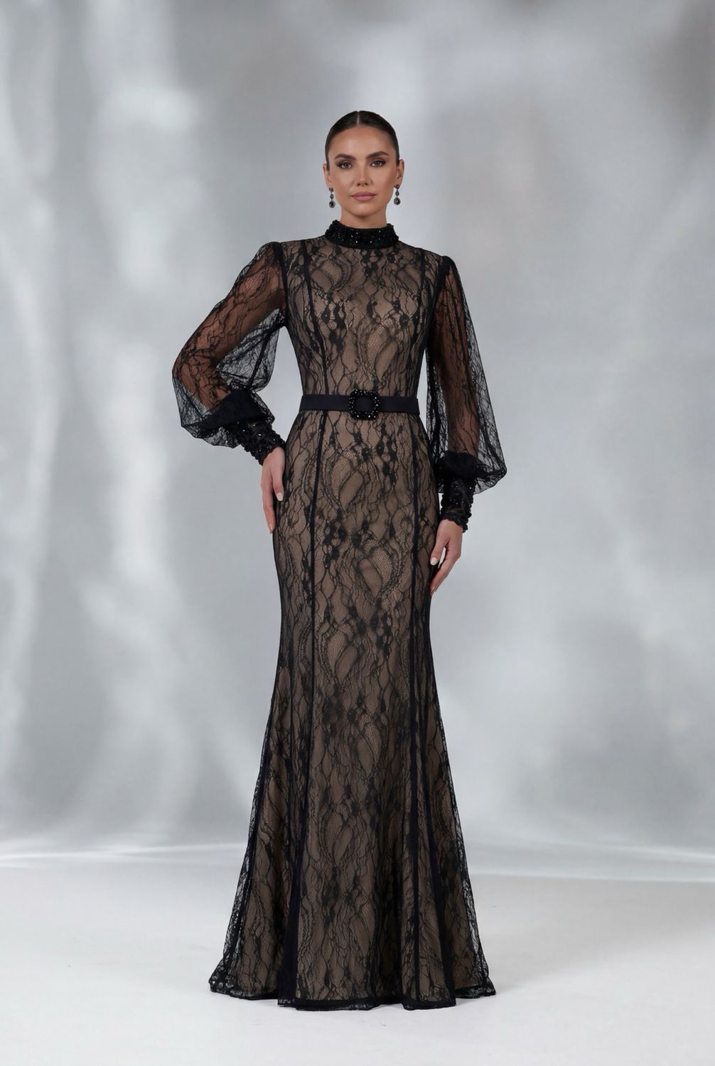 BEIGE NOIR LACE