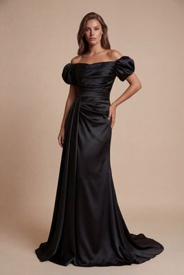DEEP BLACK PLAIN
