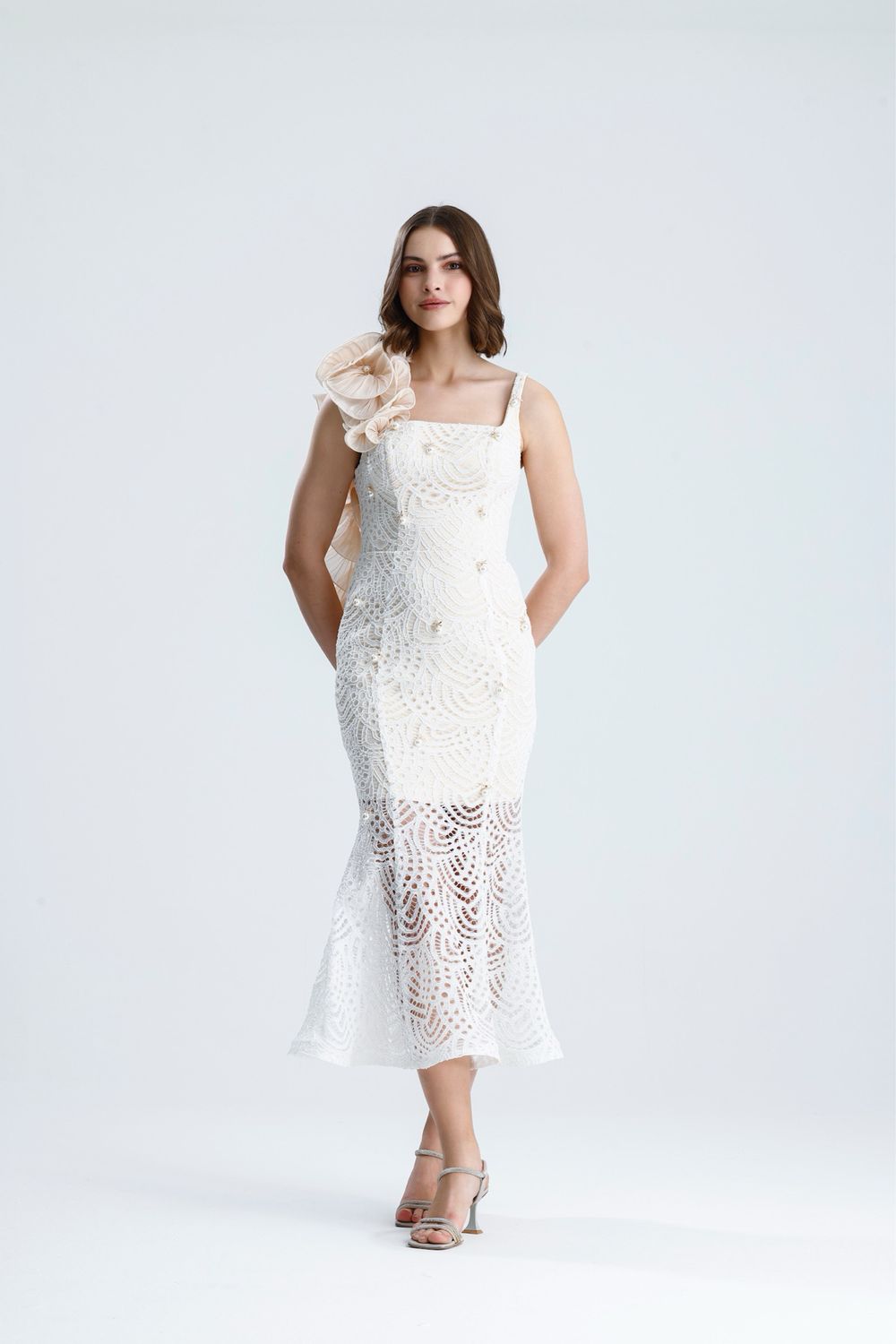MODERN IVORY