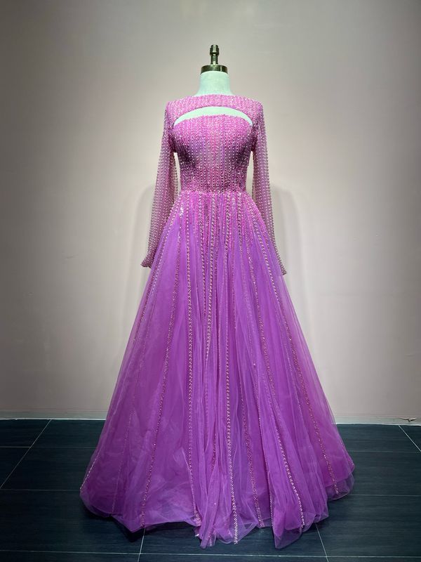 MAGENTA