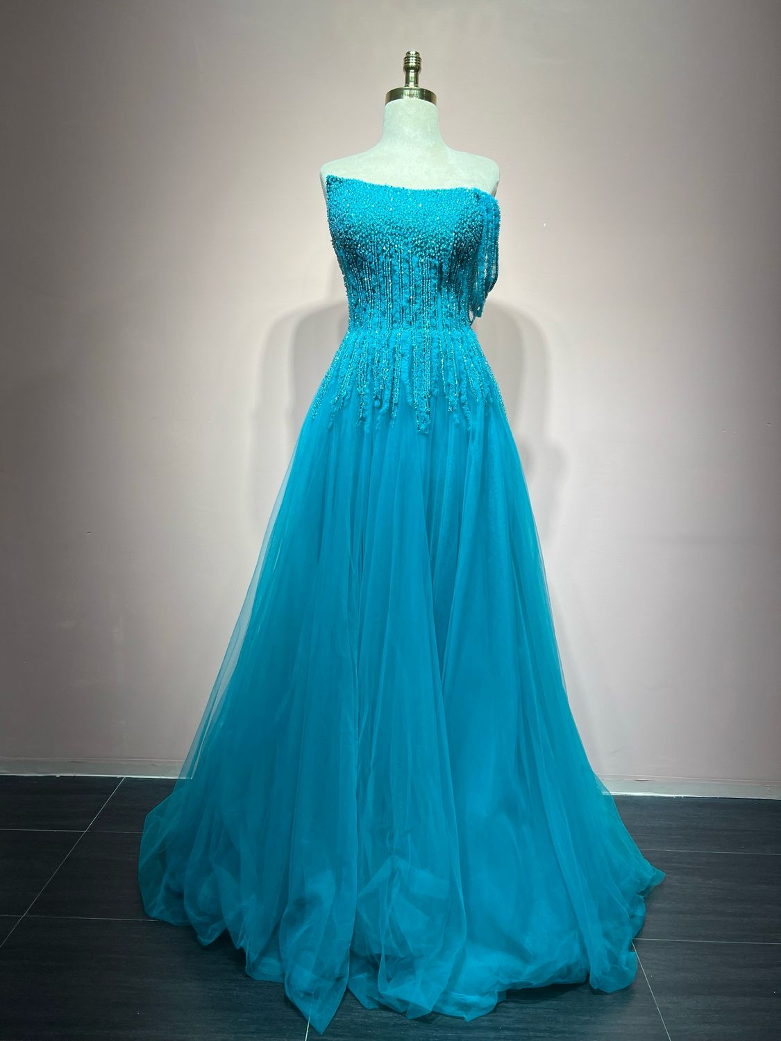 TURQUOISE