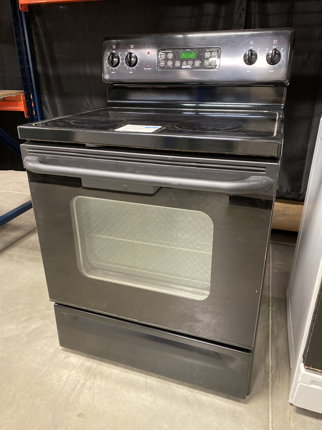 GE Black Electric Stove