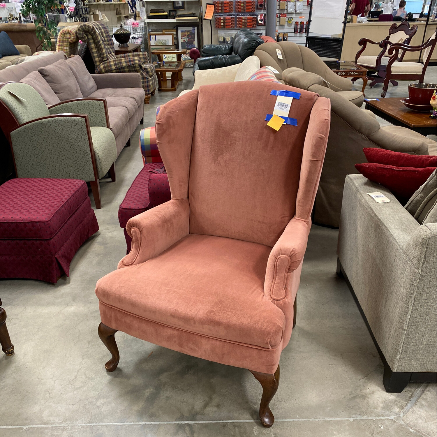CLEARANCEDARK PINK WINGBACK CHAIR