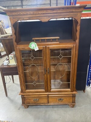 CLEARANCE 80'S DISPLAY CABINET