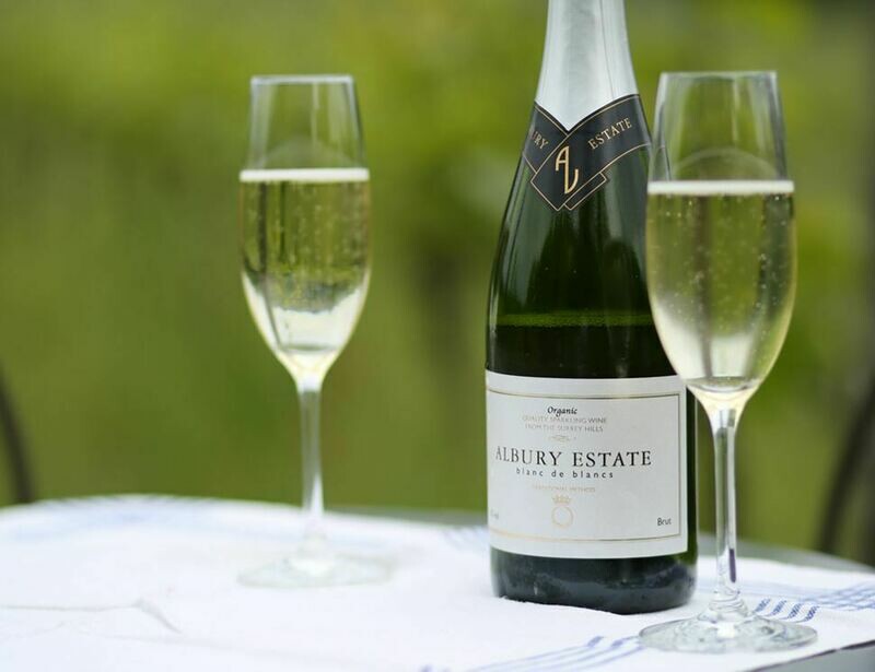 Albury Estate Blanc de Blancs Albury Estate Blanc de Blancs