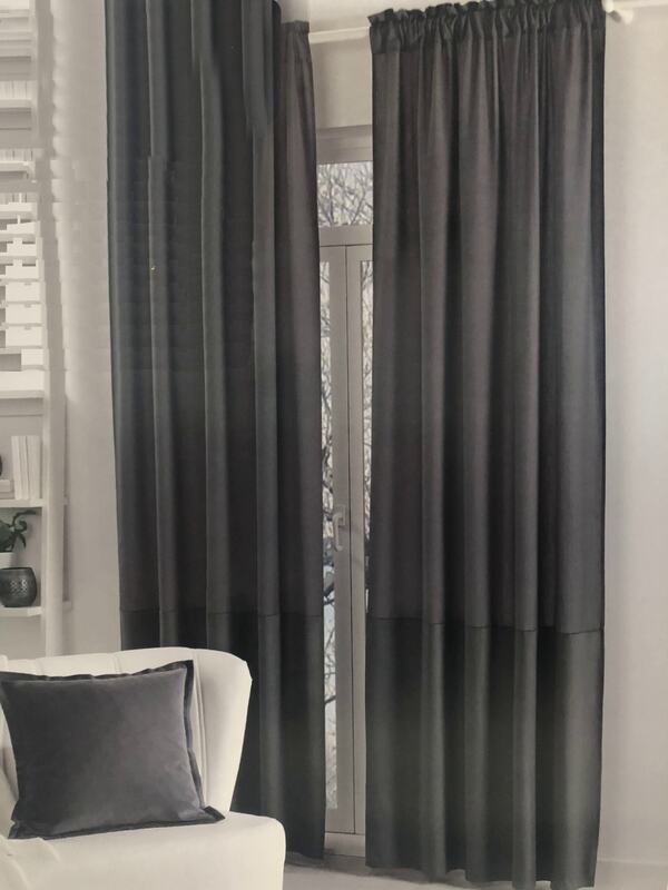 Vorhänge-Schal mit Samt-Bordüre