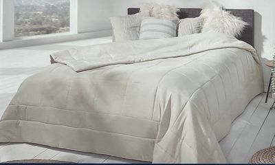 Luxustagesdecke Bettüberwurf Tagesdecke 260 cm X 270 cm Luxustagesdecke Bettüberwurf Tagesdecke 260 cm X 270 cm