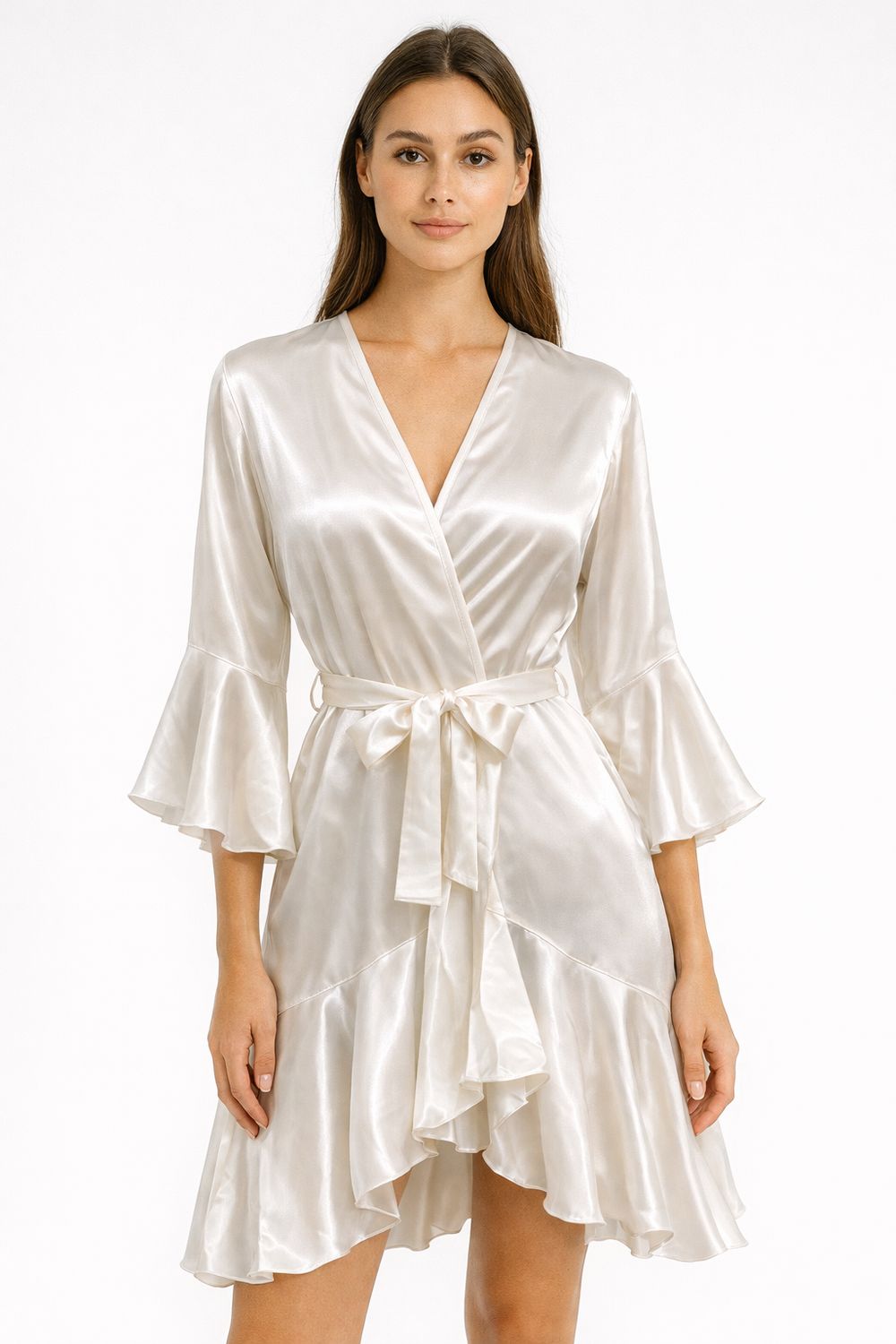 Bata Satinada Color Perla con Vuelos para Novia