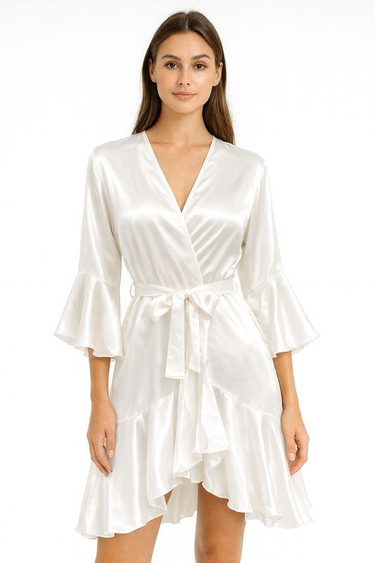 Bata de Satin Blanca con Vuelos para Novia