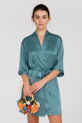 Bata de Seda Color Verde Bosque