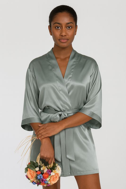 Bata de Seda Color Nile Green