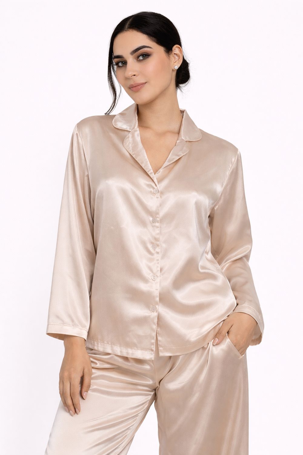 Pijama de Satin Color Champán de Manga Larga y Pantalón Largo