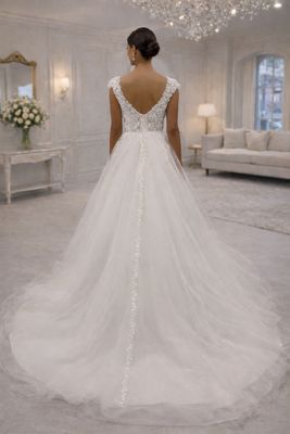 Vestido de Novia Corte A con Falda de Tul, Encaje Floral con Perlas y Espalda en U