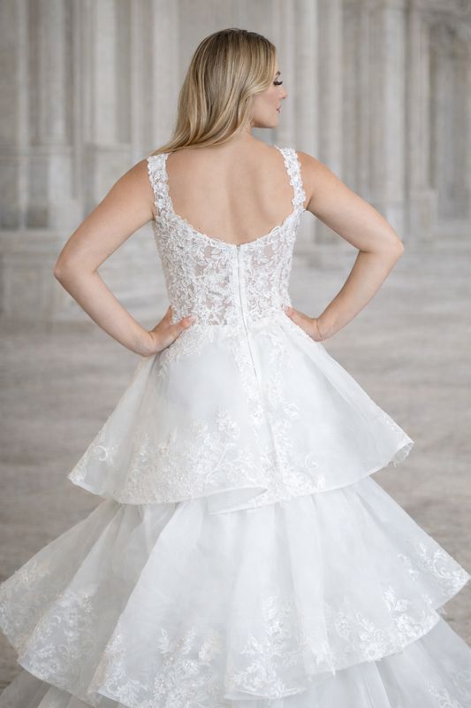 Vestido de Novia Corte A con Encaje, Escote en V y Espalda en U