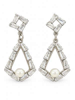 TRIANGULAR PEARL EARRINGS