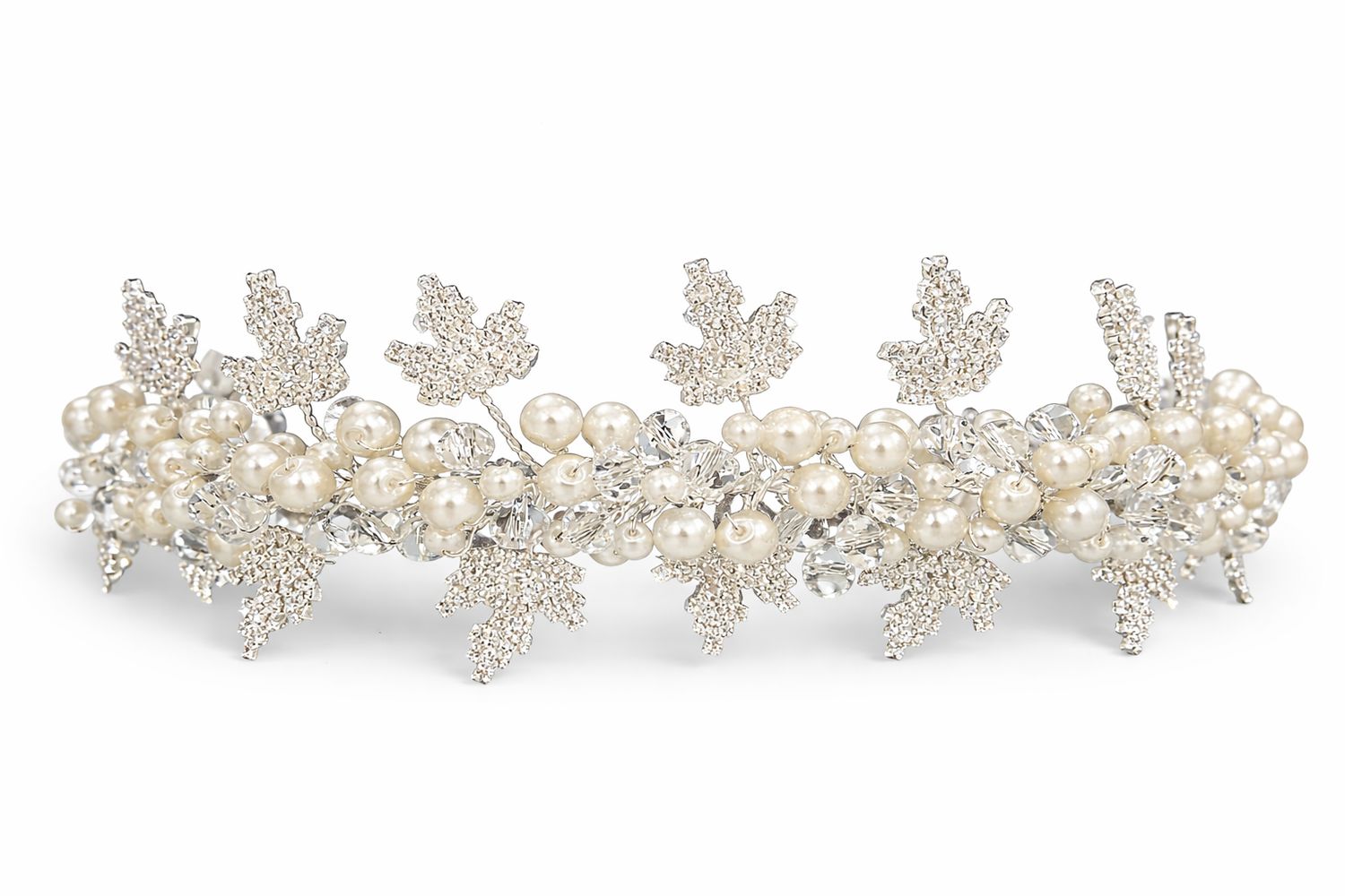 Tocado de Novia con Perlas y Hojas de Cristales