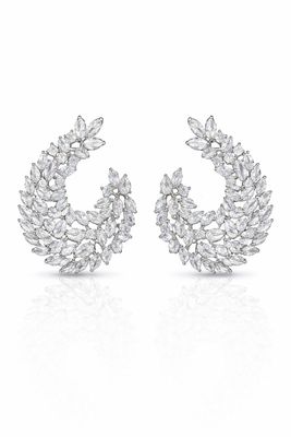 Aretes de Media Luna de Plata con Circonias