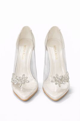 Zapato Tipo Cenicienta Blanco de Punta con Cristales Swarovski