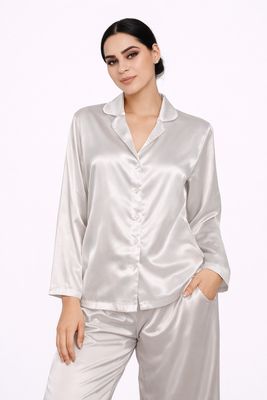 Pijama de Seda Blanco de Manga Larga y Pantalón Largo