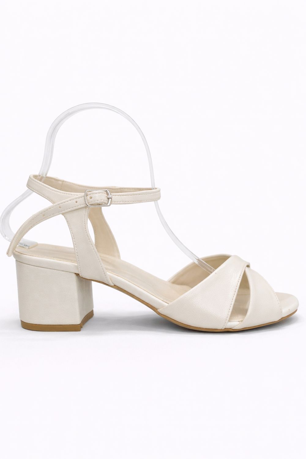 Tacones Blancos Cómodos y Elegantes