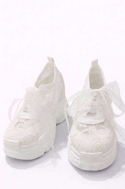 Zapatillas de Encaje con Tacón Interno