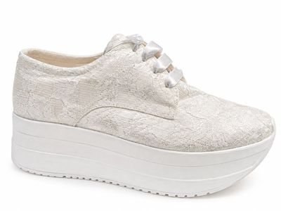 OFF WHITE LACE
