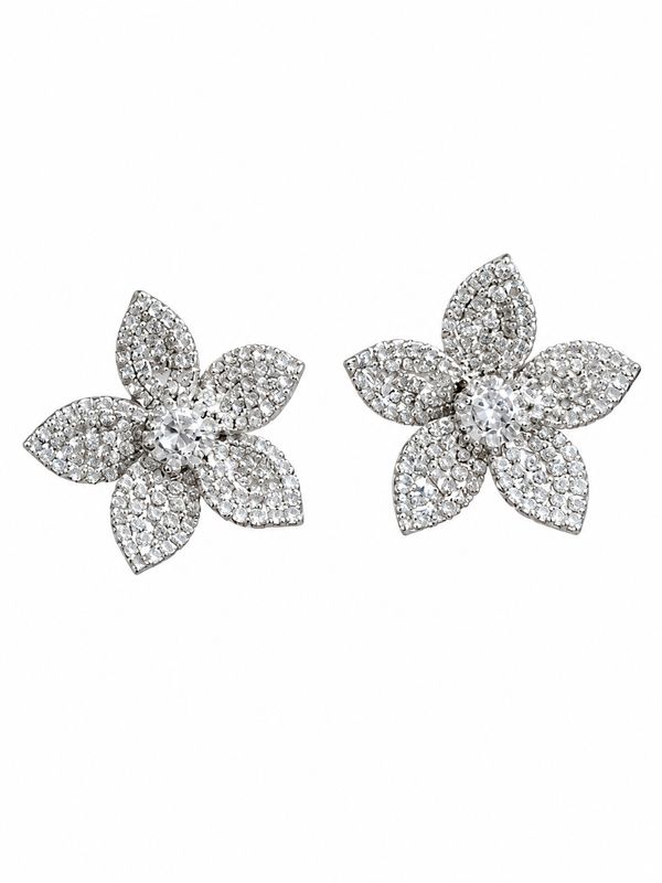 SILVER FLOWER EARRINGS