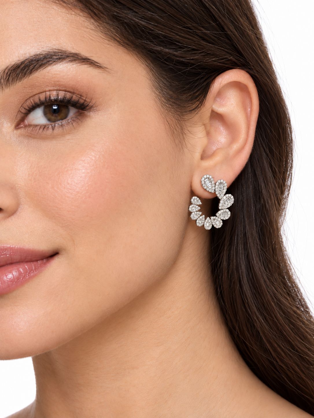 BAGUETTE CRYSTAL LEAF EARRINGS