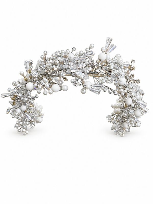 WHITE PEARL HEADPIECE