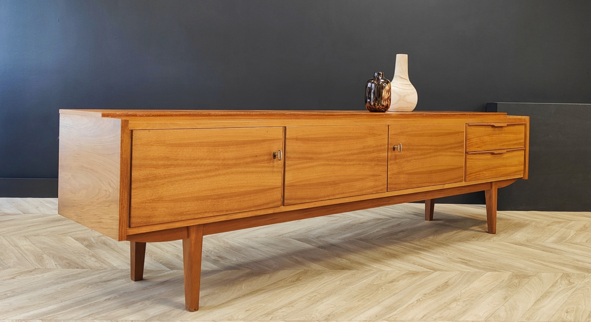 Mid Century lowboard | Vintage - sideboard, dressoir, kast, tv meubel