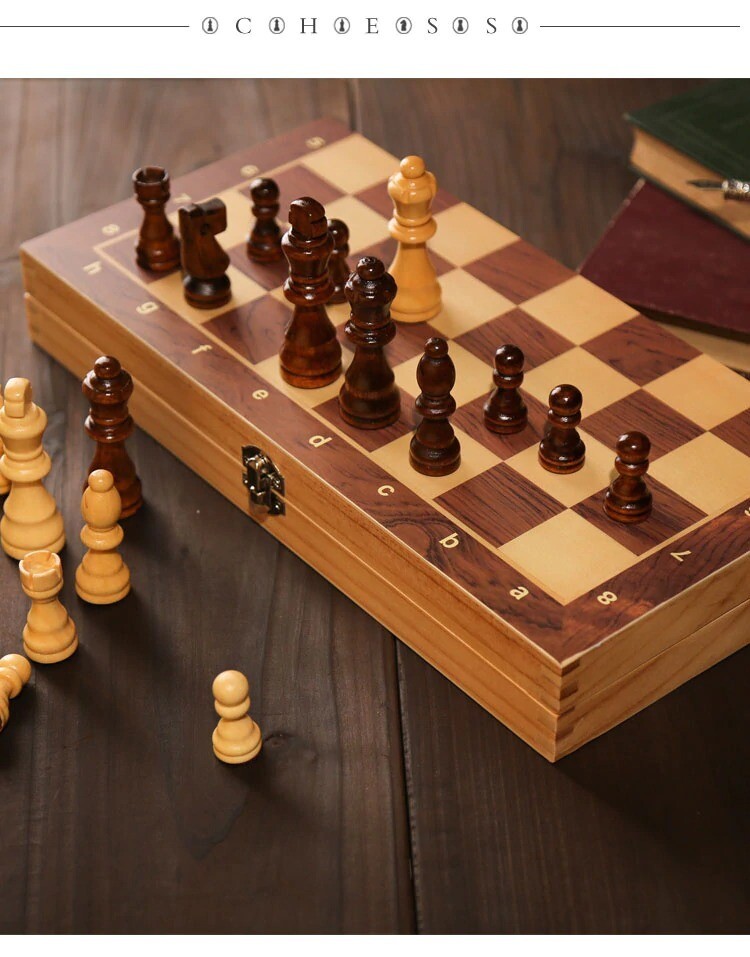 Jeu d'échecs pliant en bois Jeu d'échecs standard de haute qualité en bois