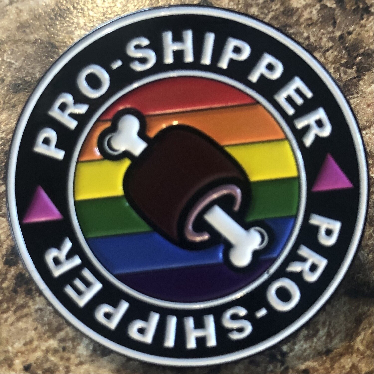 Pro-Shipper FANDOM Enamel Pin